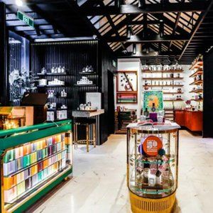 Meet your Posher, Shields